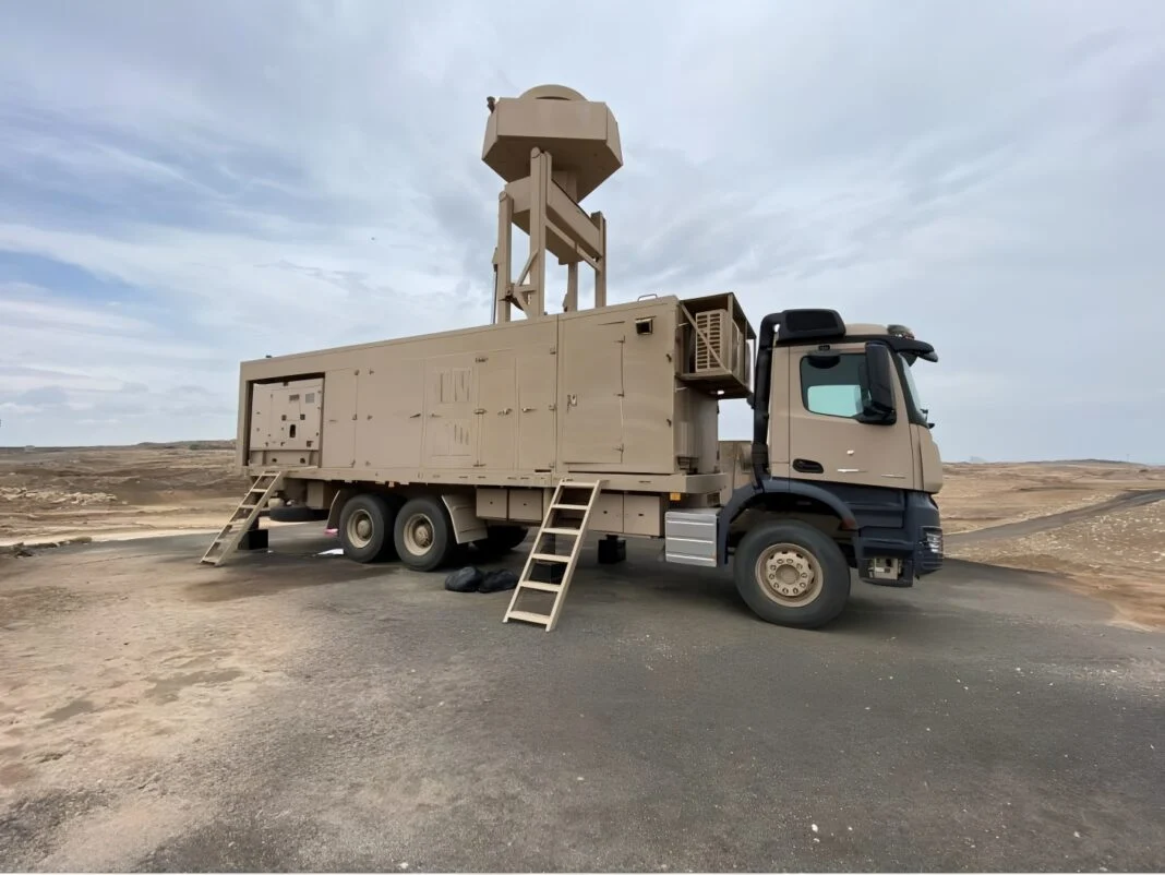 شركة CETC الصينية تكشف عن قدرات مدفع الليزر