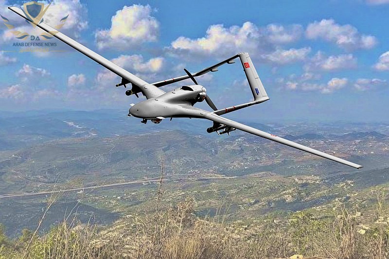 البحرية الأوكرانية تفجر سفينة إنزال روسية..فيديو