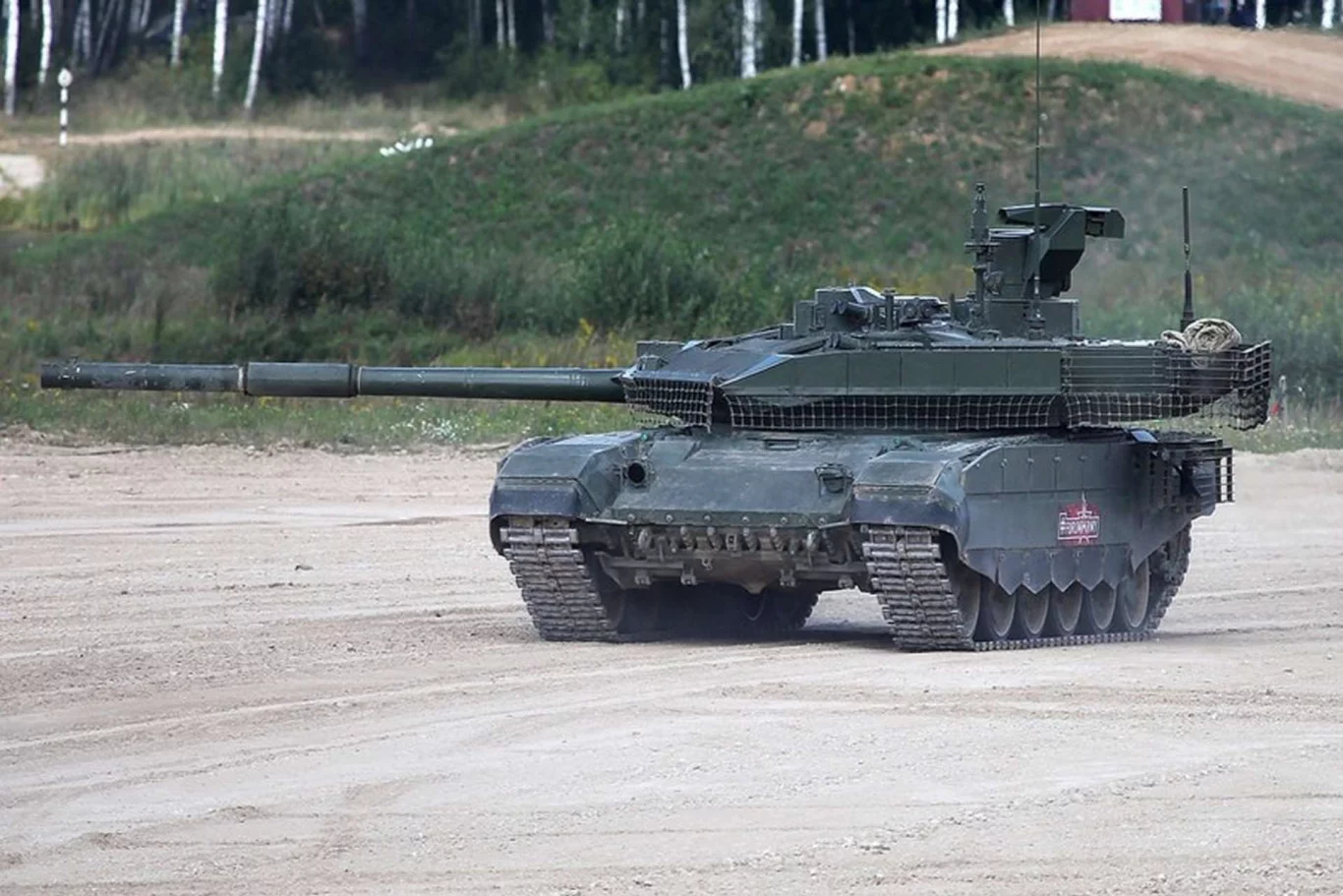 روسيا تكثف إنتاج دبابة T-90M على الرغم من العقوبات الغربية