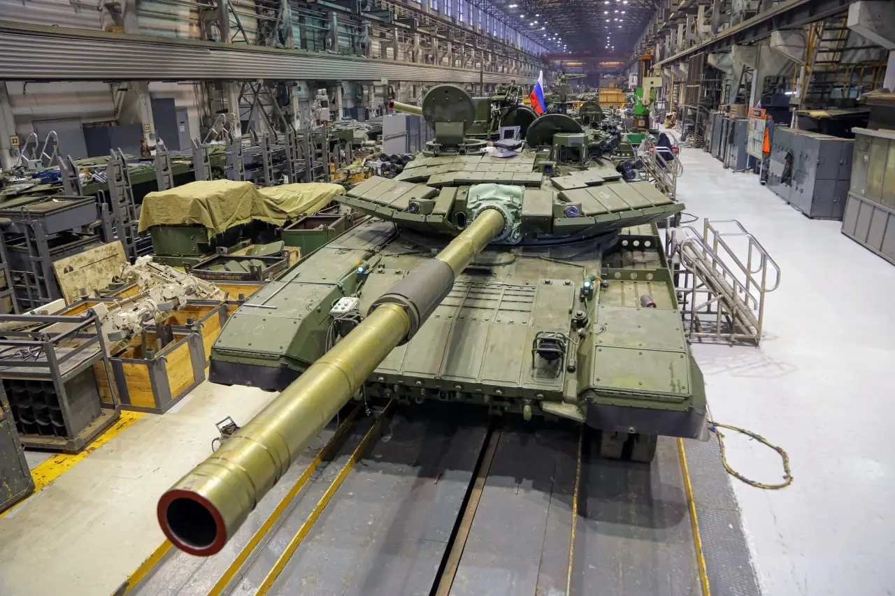 خبراء أجانب يحددون حجم الخسائر وإنتاج دبابة T-90M المعادلة للدبابات الغربية