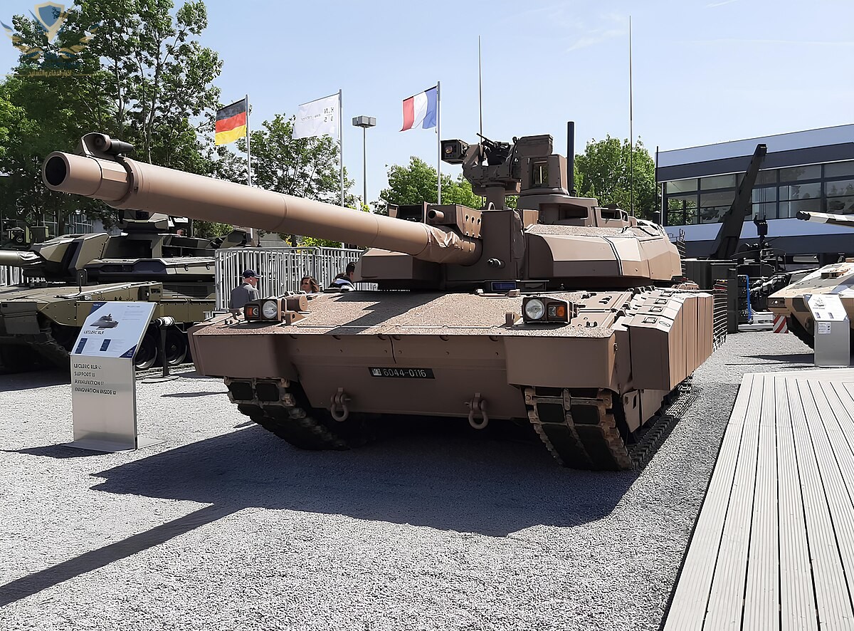 فرنسا تستعرض دبابة Leclerc XLR المطوّرة في عرضها العسكري الوطني