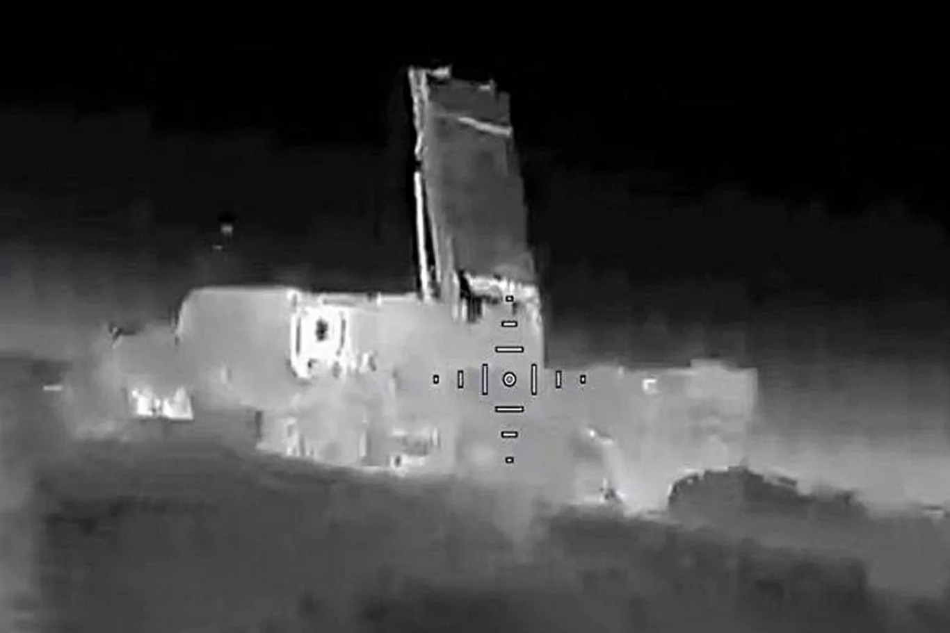 "هجوم أوكراني بطائرة مسيّرة يدمر رادار S-500 النادر في القرم ويشكّل ضربة نوعية لروسيا"