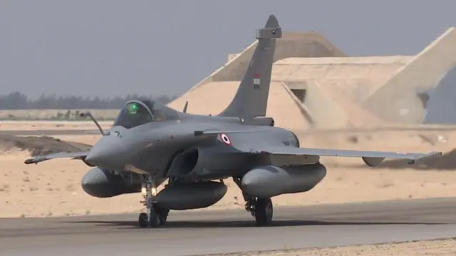 مصر تتسلم 3 طائرات رافال جديدة لتعزيز تحديث قواتها الجوية