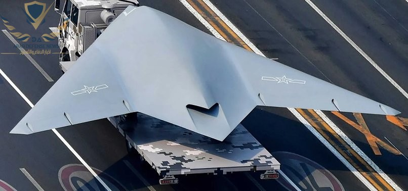 الصين تكشف أول عرض علني لطائرة الشبح GJ-11 مع المقاتلة J-20