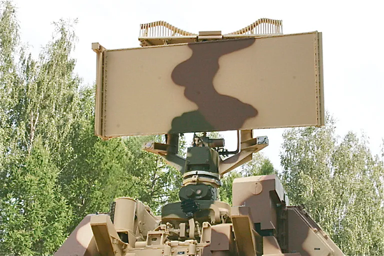 فنزويلا تنشر 200 ألف جندي ودفاعات جوية تحسبًا لضربات أميركية