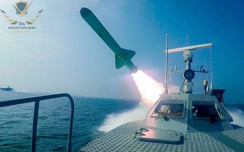 إيران تستعرض صواريخها المضادة للسفن لتحذير إسرائيل وحلفاء واشنطن