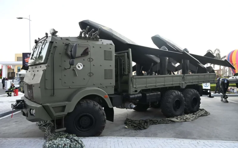 مصر تكشف المنصة المدرعة BR7/STANG IV لإطلاق الطائرات المسيّرة
