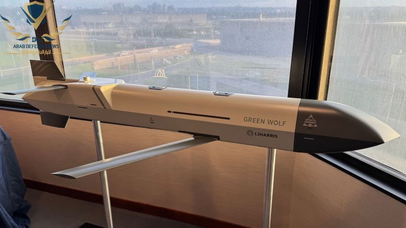 صاروخ الذئب الأحمر ..كيف يجدد قدرات المروحيات الأمريكية في المواجهات الحديثة؟