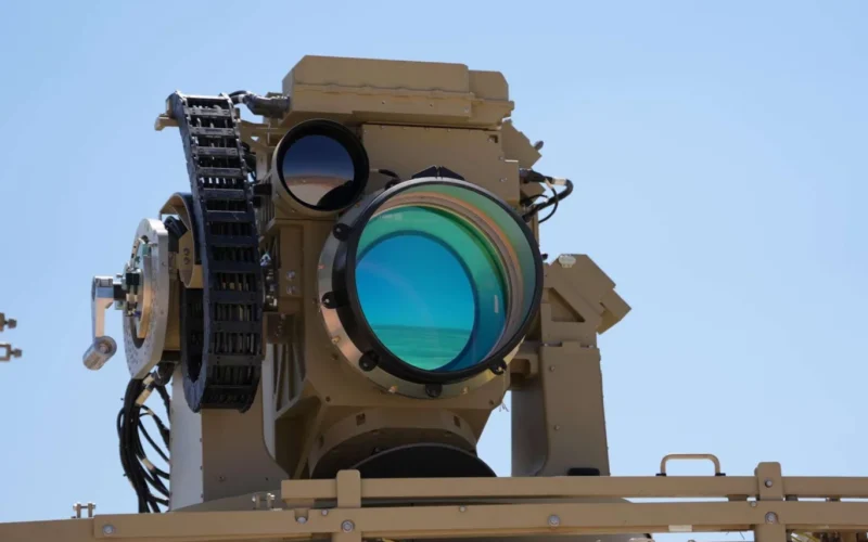 شعاع الحديد.. رافائيل تسلم إسرائيل أول درع ليزري يحدث تحولًا في الدفاع الجوي