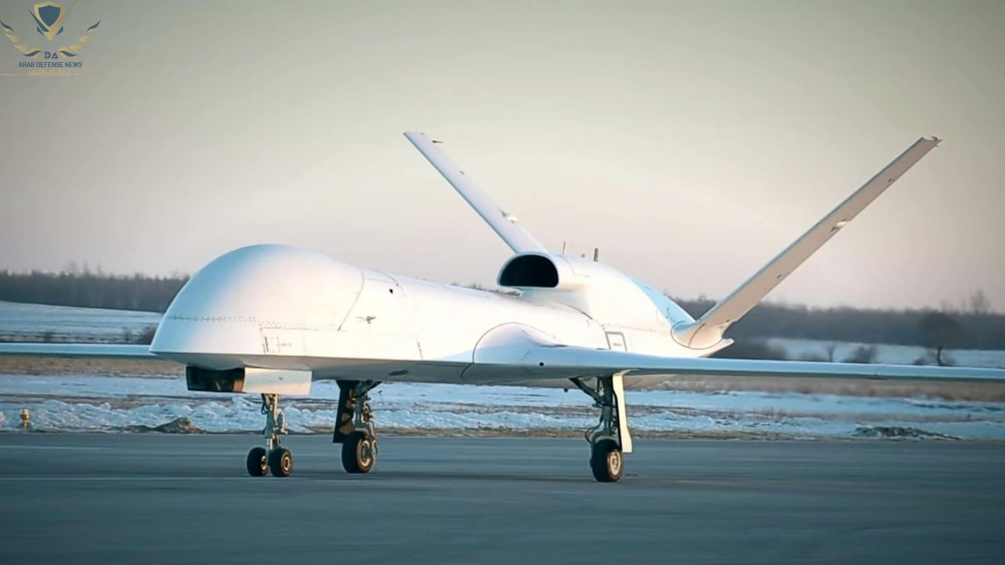 الطائرة الصينية WJ-700 تلفت اهتمام مصر