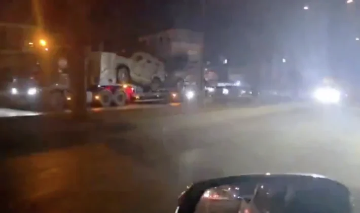 تركيا تنشر قافلة مدرعة داخل سوريا عبر باب الهوى