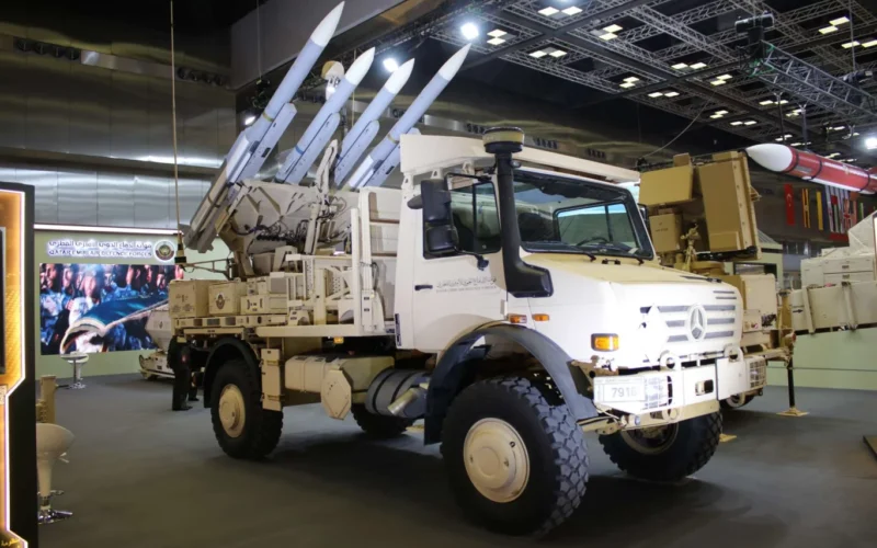 قطر تكشف منصة ناسامز عالية الحركة للدفاع الجوي على شاحنة مرسيدس