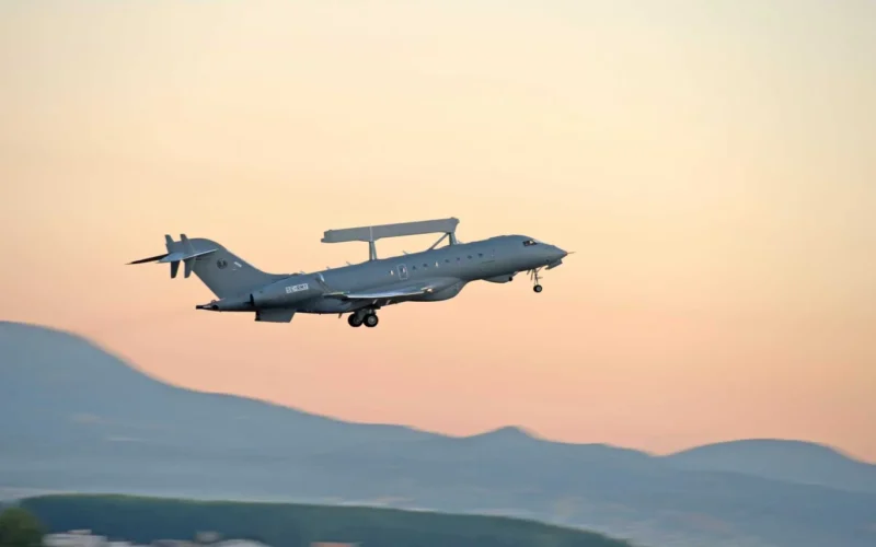 مصر تدرس استبدال غلوبال آي بطائرات E-2C هوك آي الأمريكية