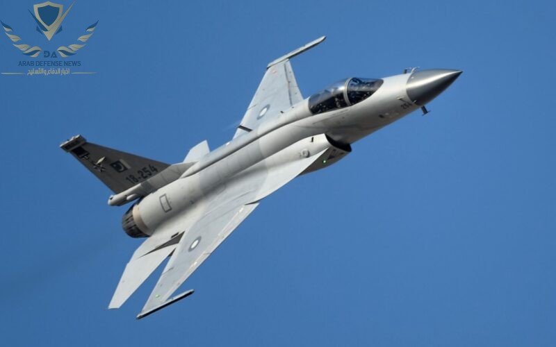 باكستان تدرس تزويد السودان بمقاتلات JF-17 في صفقة دفاعية ضخمة