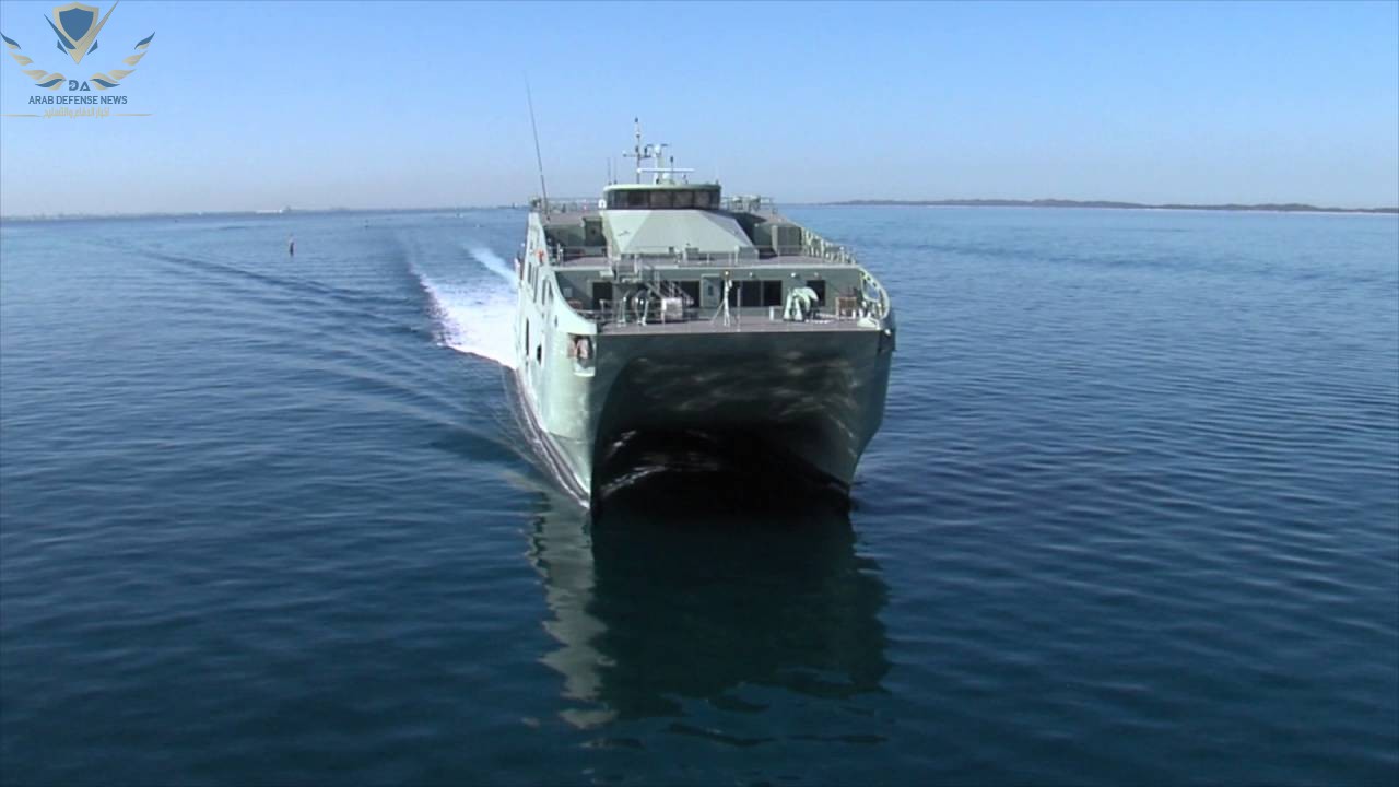 سلطنة عمان ترسل سفينة الدعم البحري "المبشر" إلى الدوحة قبل ديمدكس 2026