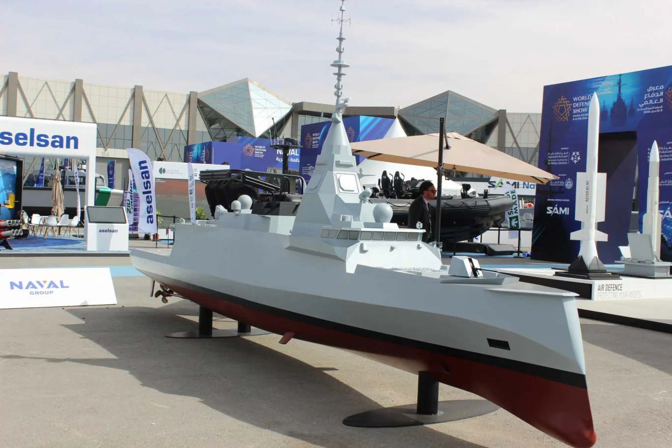 فرنسا تعرض فرقاطة مطوّرة للسعودية بنظام فرنسي بديل لـRAM