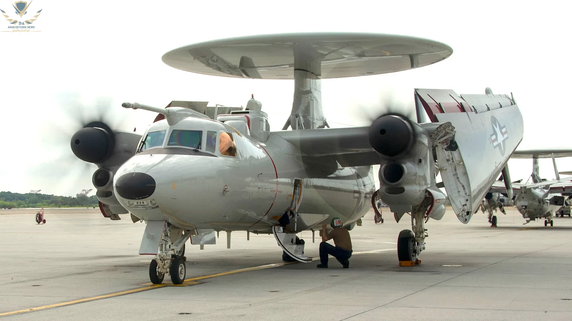طائرة E-2D Hawkeye: العقل الجوي الذي يدير الحرب فوق إيران