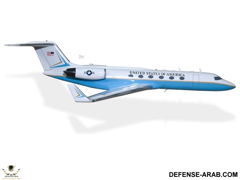 Gulfstream-IV-C-37-US-Army-C37A-M3-2-Model.jpg