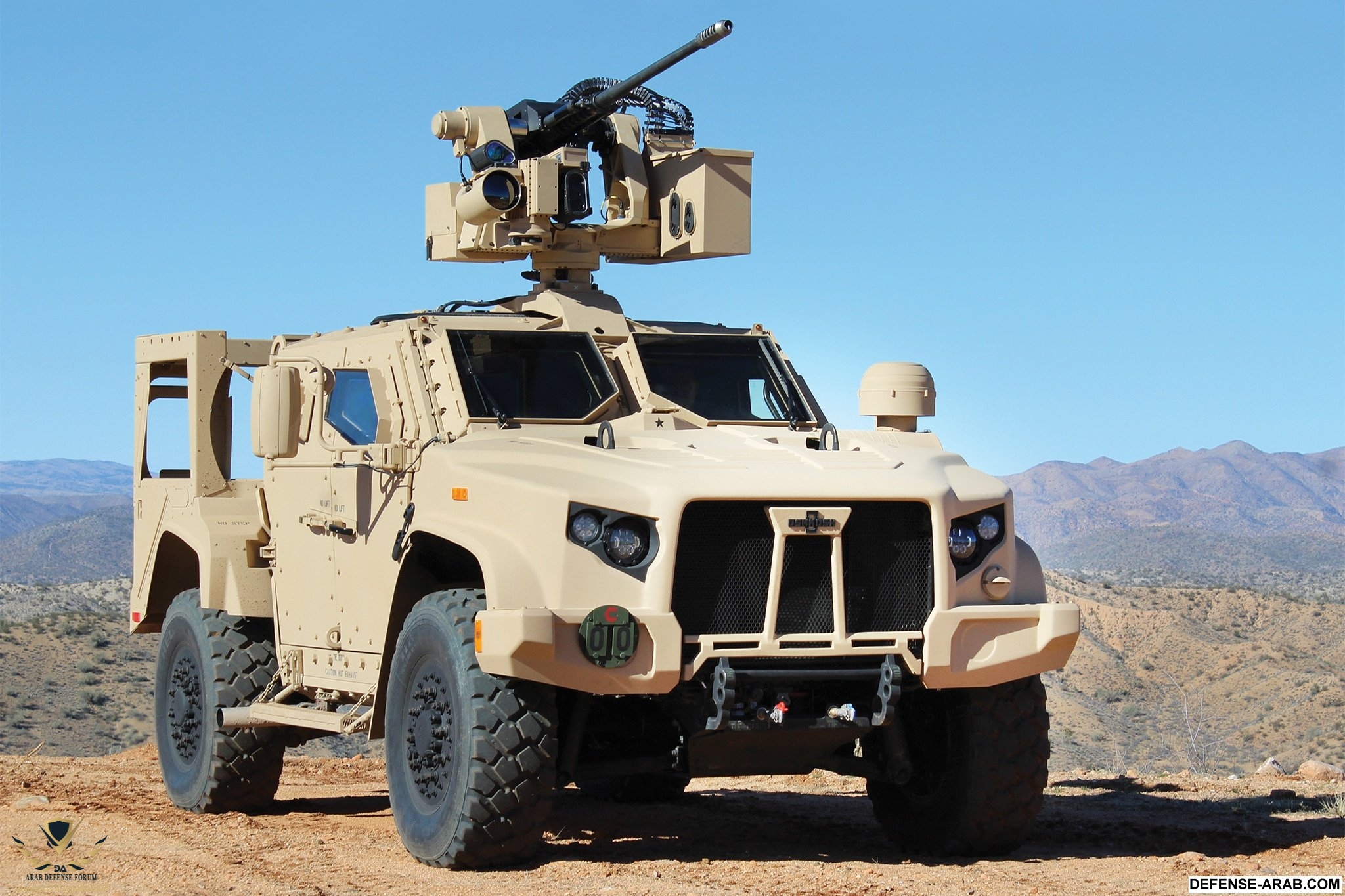Oshkosh-JLTV-front-three-quarter-01.jpg