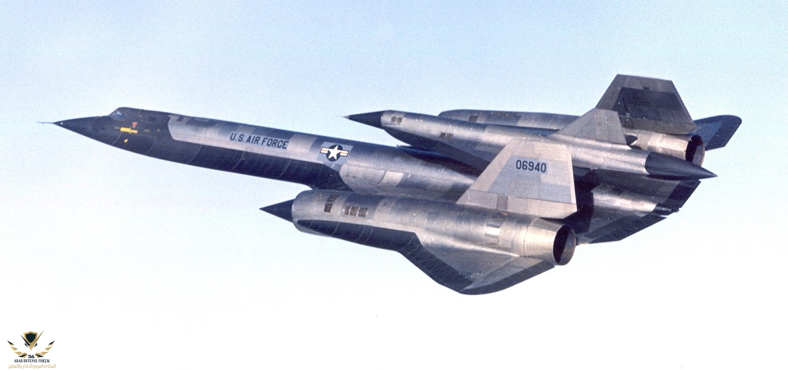 البلاك بيرد.jpg