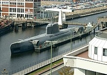 220px-2004-Bremerhaven_U-Boot-Museum-Sicherlich_retouched.jpg