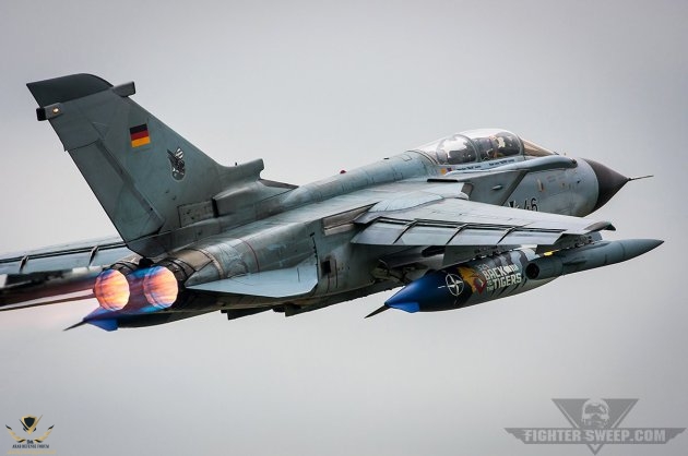 GAF_Tonka_Cambrai_MAY11_TO1FS.jpg