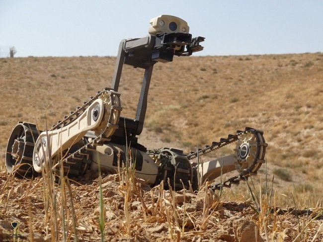 MTGR-Micro-Tactical-Ground-Robot-for-harsh-terrain-applications.jpg