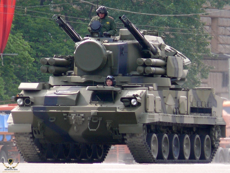 2008_Moscow_Victory_Day_Parade_-_9K22_Tunguska.jpg