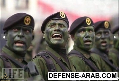crazy_military_parades_19.jpg