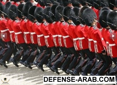 crazy_military_parades_09.jpg
