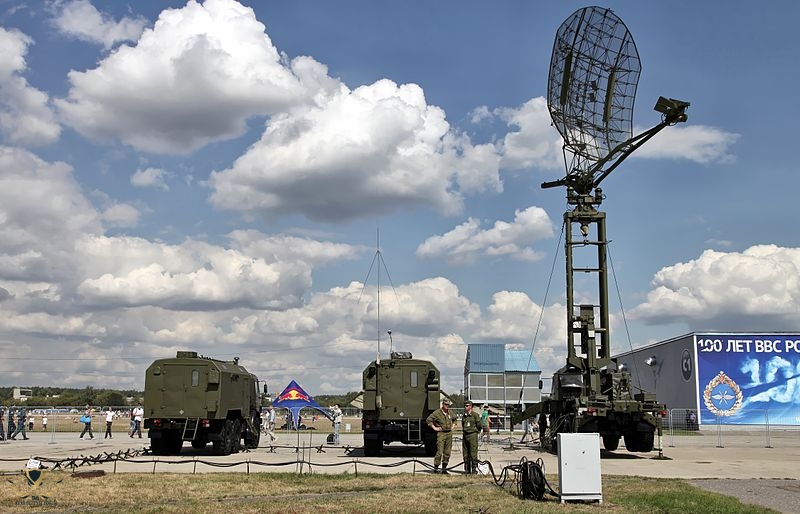800px-39N6E_Kasta-2E2_radar_-_100th_Anniversary_VVS-R_-02.jpg