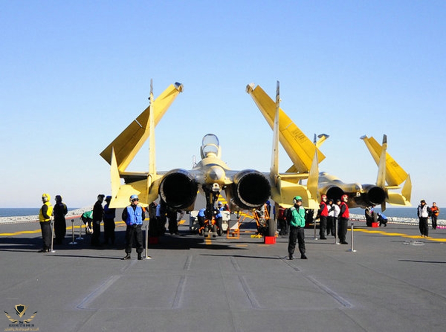 CHINESE j-15 flying sharke naval carrier borne fighterChina  Aircraft Carrier Liaoning CV16 j-...jpg