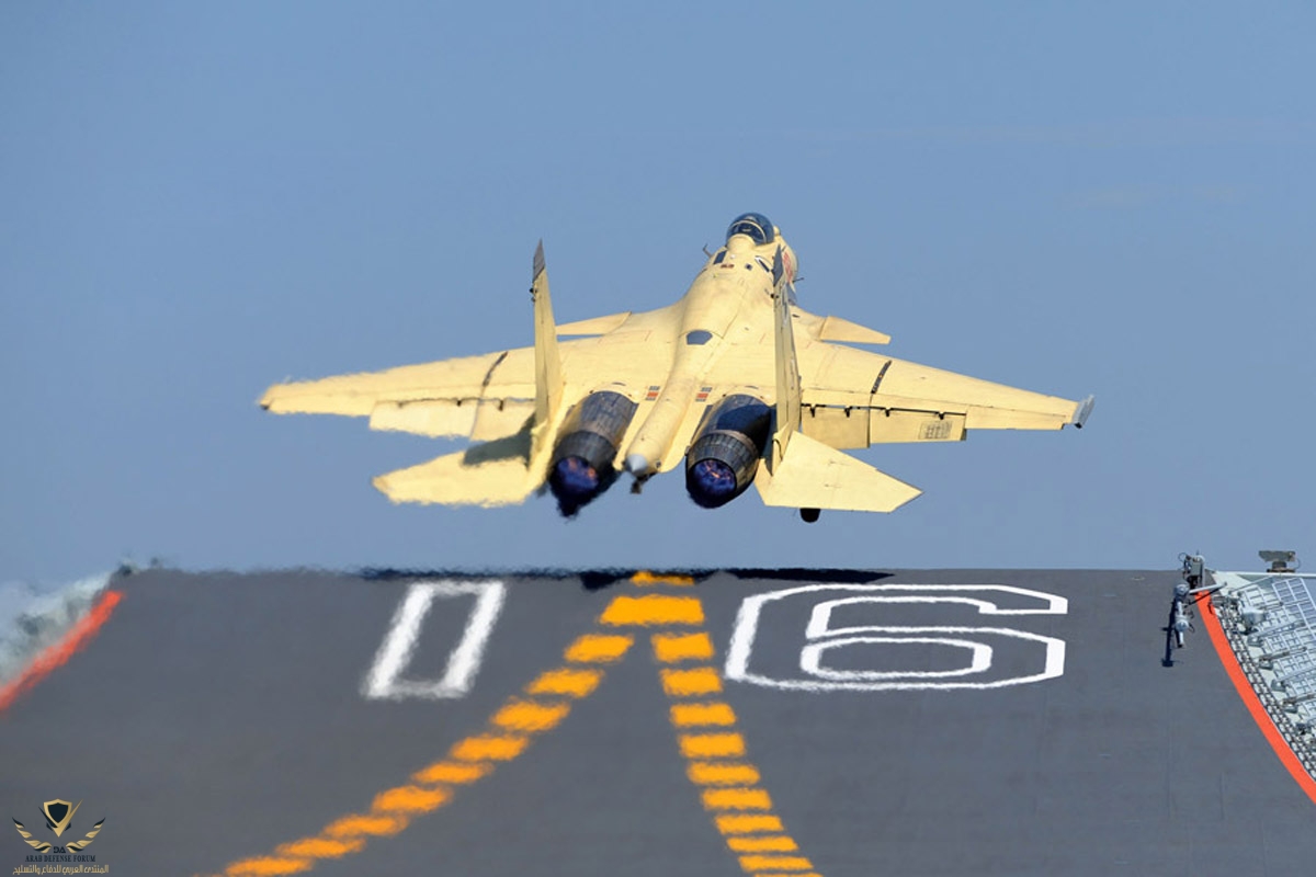 CHINESE j-15 flying sharke naval carrier borne fighterChina  Aircraft Carrier Liaoning CV16 j-...jpg