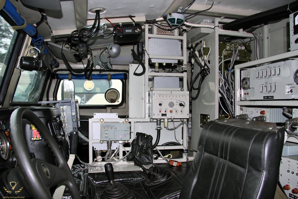R-145BMA_command_vehicle-driver_place.jpg
