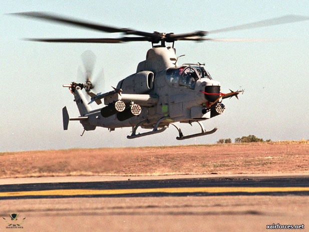 Bahrain-Air-Force_AH-1Z-Super-Cobra_010213.jpg