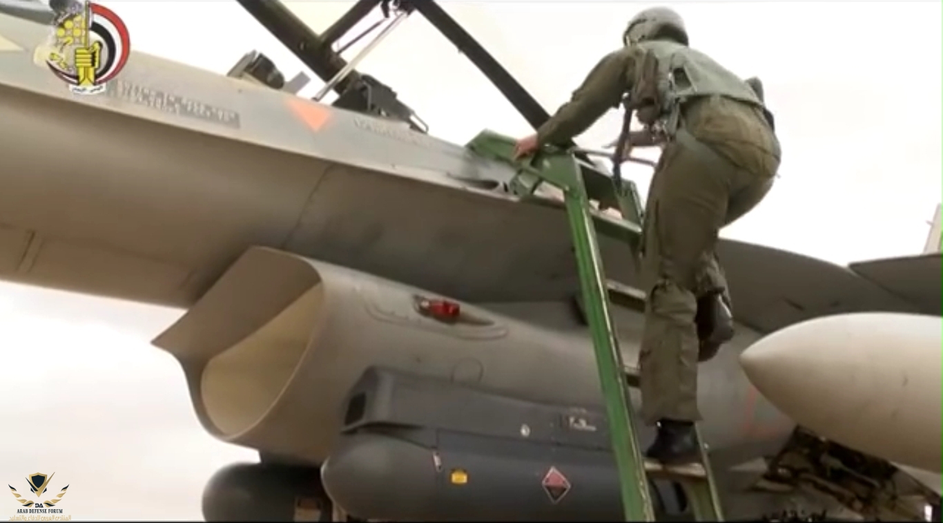 فيلم القوات الجوية المصرية نسور الجو - YouTube[(001010)2016-08-06-17-0028-09].jpg