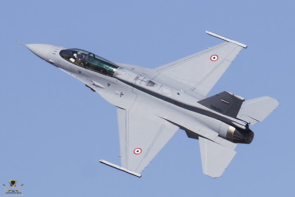 f-16d_10.jpg