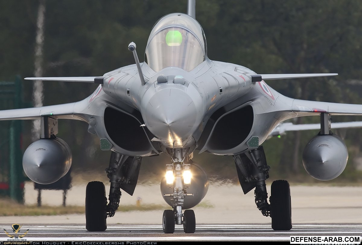 Rafale_01_airliners_net.jpg