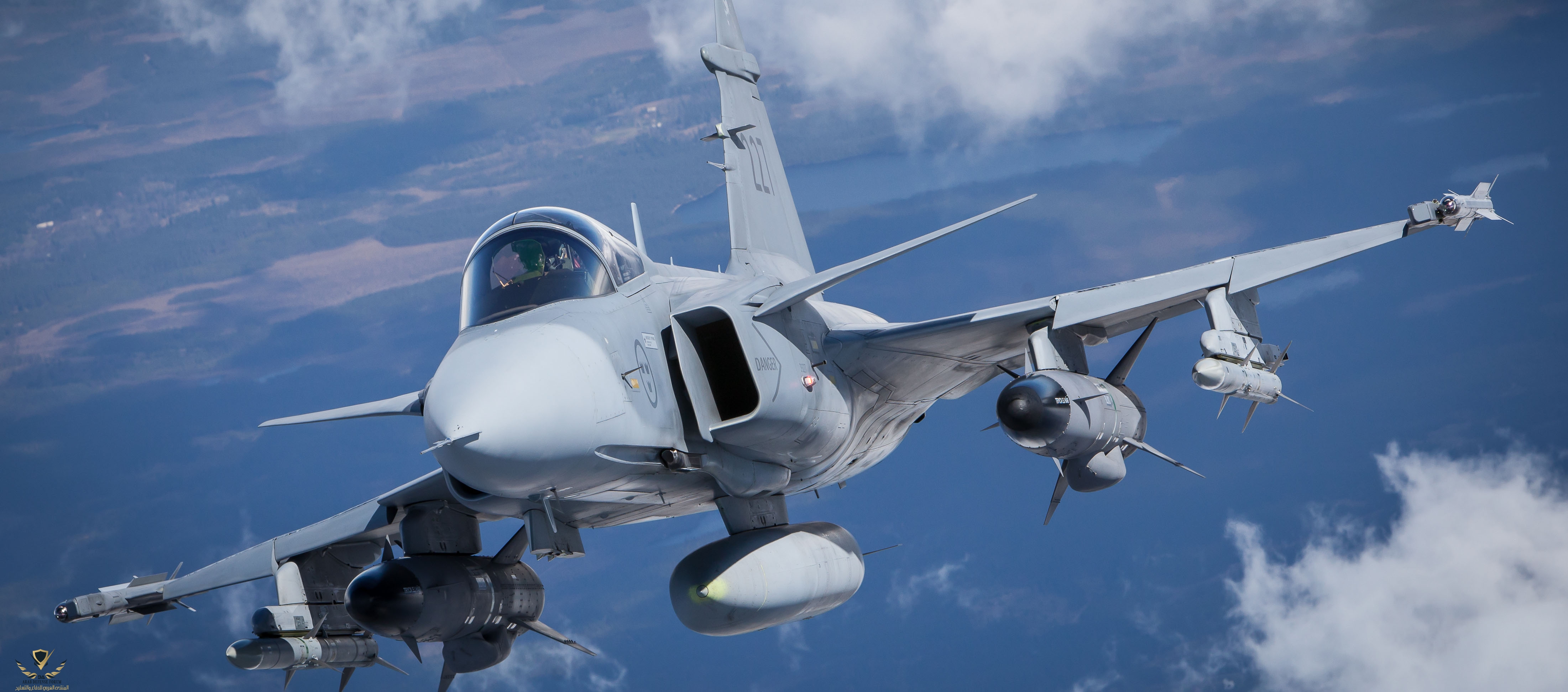 gripen_2048_downloads.jpg