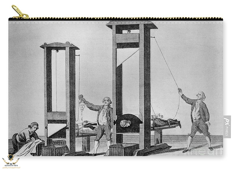 french-revolution-guillotine-18th-science-source.jpg