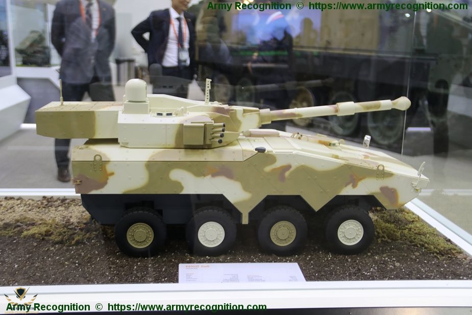 Tigon_8x8_armored_vehicle_unveiled_by_Hanwha_Defense_Systems_DX_Korea_2018_South_Korea_925_001.jpg