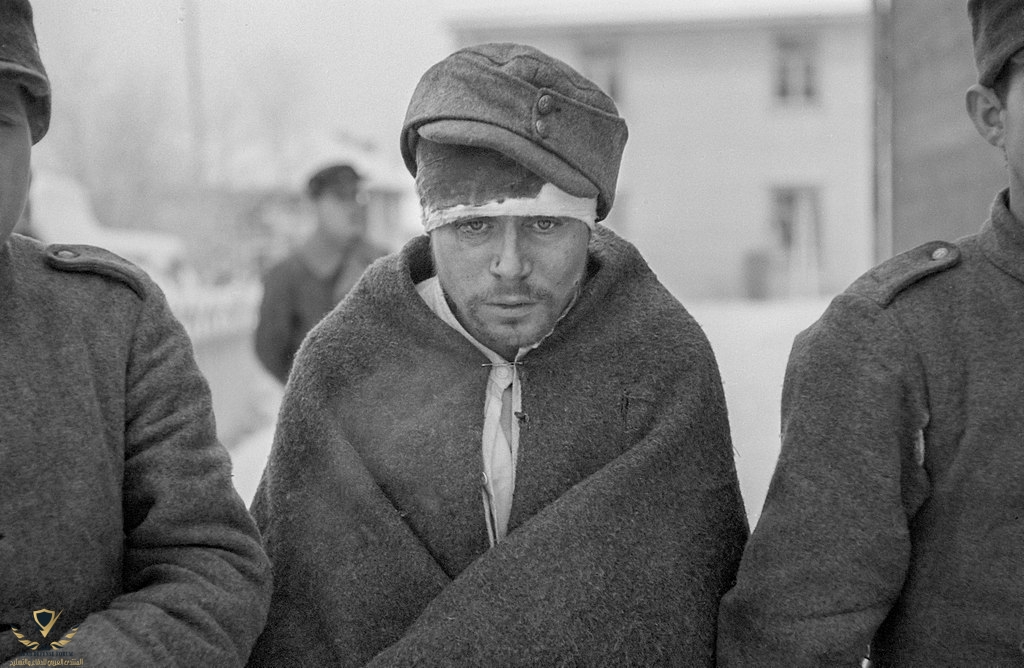1024px-Soviet_POWs.jpg