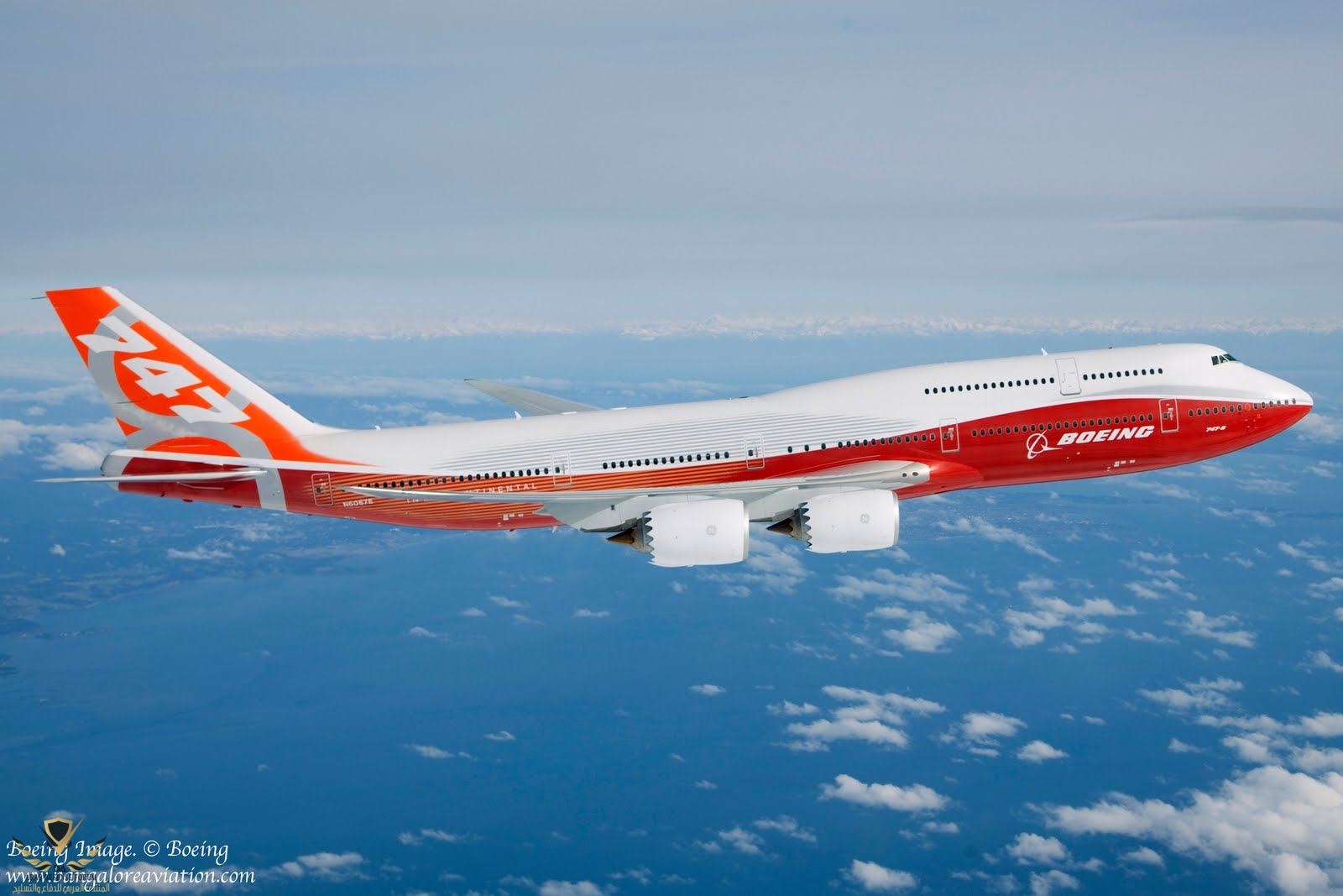 e334b-boeing_747-8i_first_flight_k65204-01.jpg