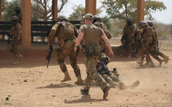 Czech-and-Malian-soldiers-train-during-Flintlock-2019.jpg