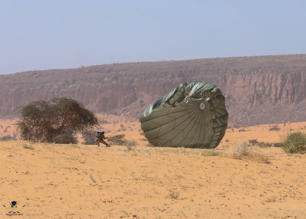 1000w_q95.jpg