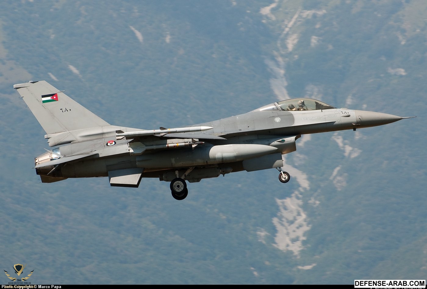 680-Royal-Jordanian-Air-Force-RJAF-Lockheed-Martin-F-16-Fighting-Falcon_PlanespottersNet_219355.jpg