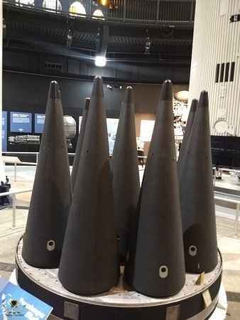 10-nuclear-warheads-inside.jpg