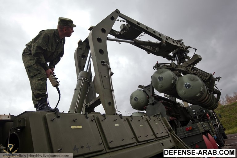 S-400-606th-Regt-Vitaliy-Ragulin-2012-11.jpg