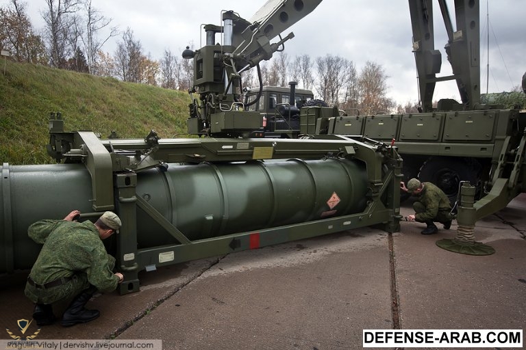 S-400-606th-Regt-Vitaliy-Ragulin-2012-14.jpg