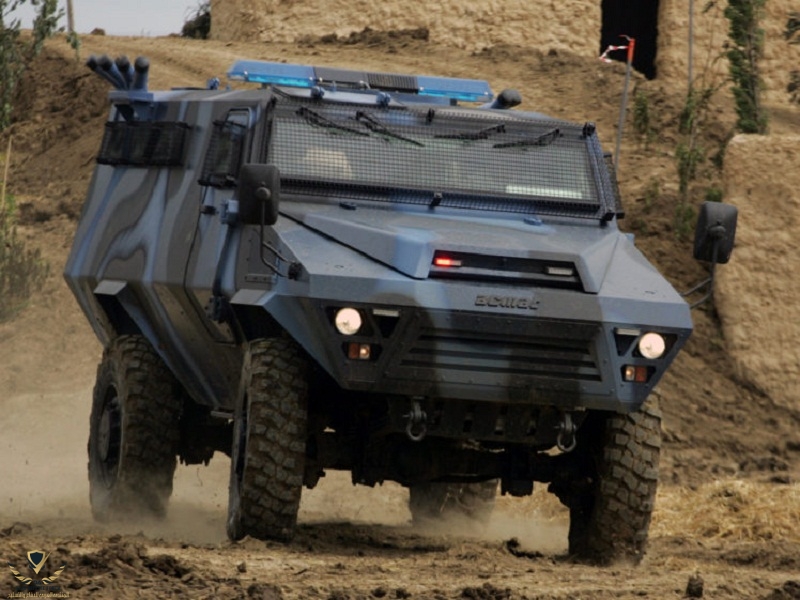 130360-2013-acmat-bastion-military-truck-748x561.jpg